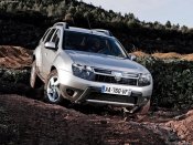 dacia-duster-2011-1024x768-wallpaper-02.jpg